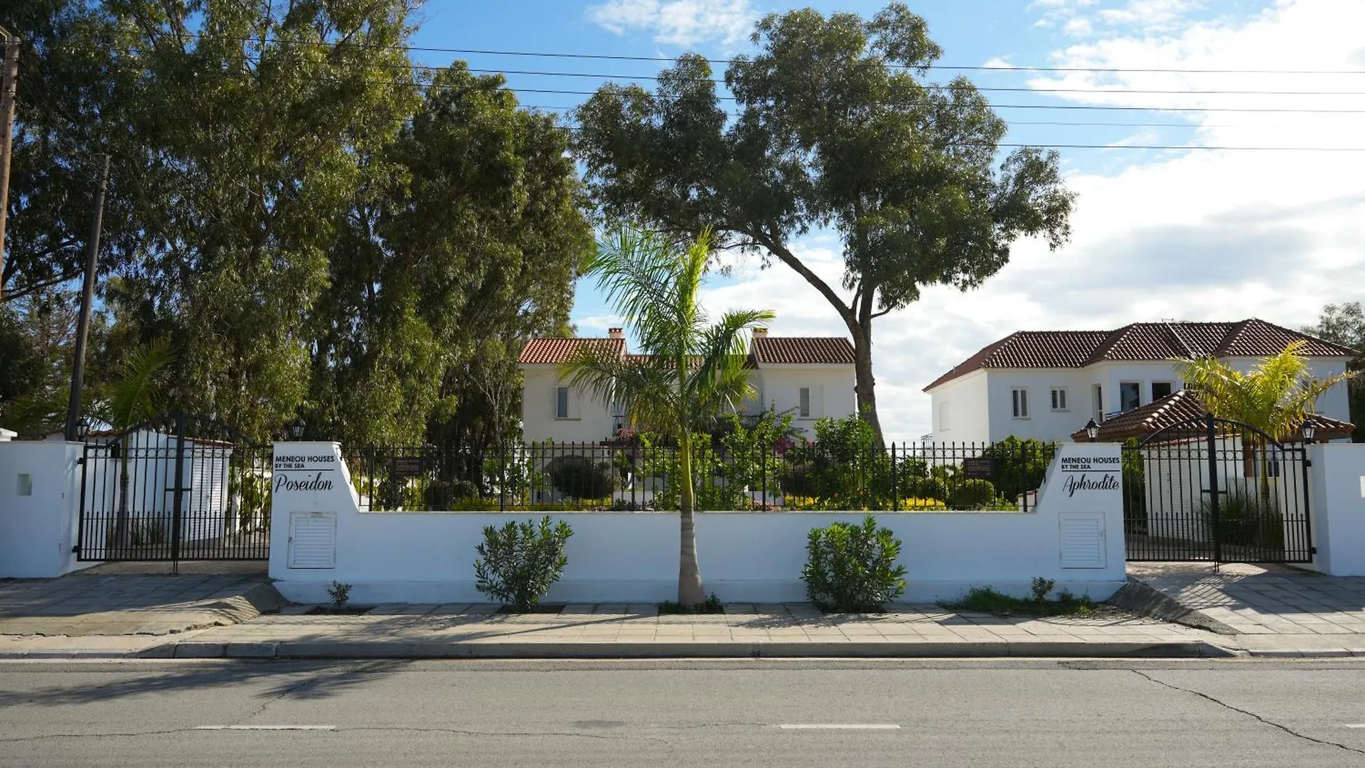 Meneou Houses By The Sea Larnaca